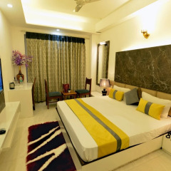 hotel the yellow