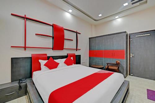 the castle home stay inn by oyo