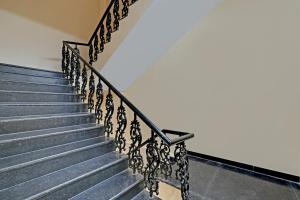 the castle home stay inn by oyo