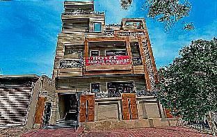 the castle home stay inn by oyo