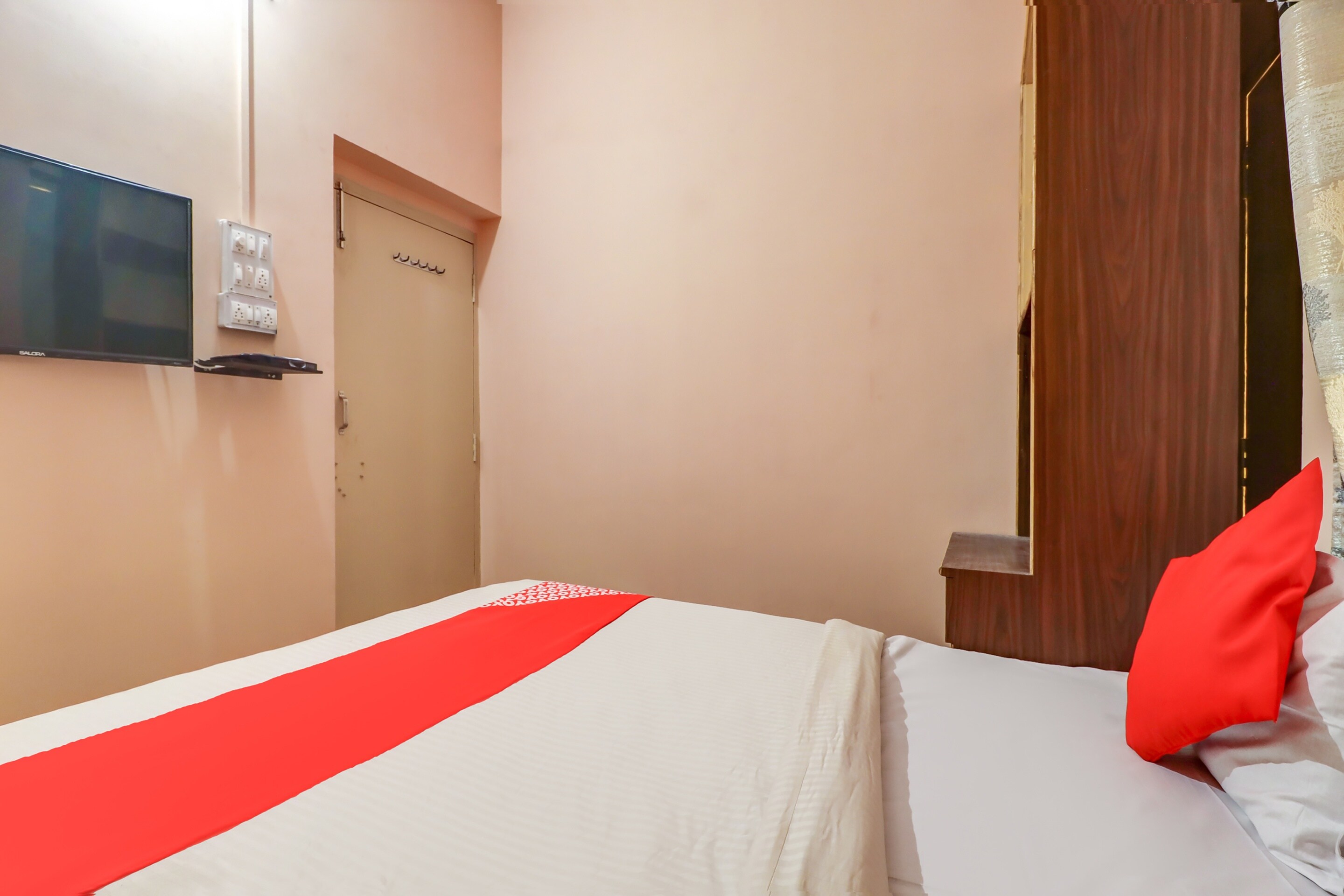 hotel o sidhu kanhu and banquet