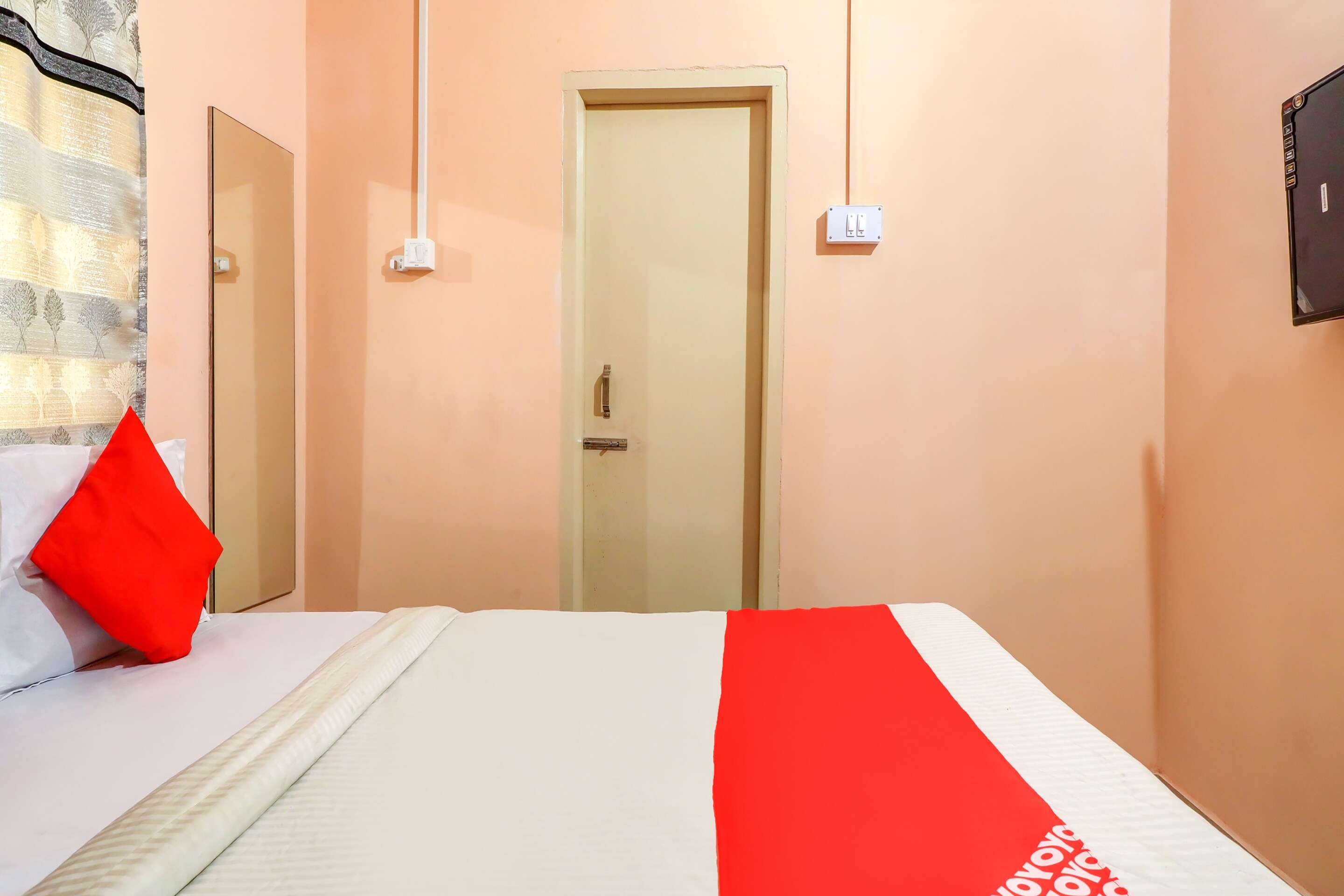 hotel o sidhu kanhu and banquet