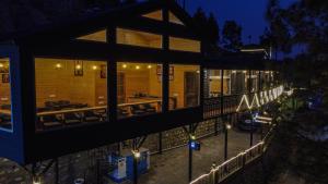 thehimalayanliving whistling pines