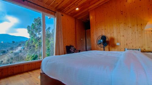 thehimalayanliving whistling pines