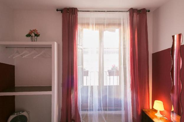 hostal la casa de la plaza