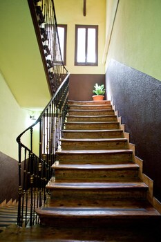 hostal la casa de la plaza