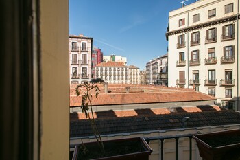 hostal la casa de la plaza
