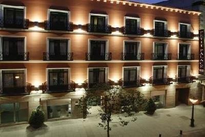 petit palace tres cruces