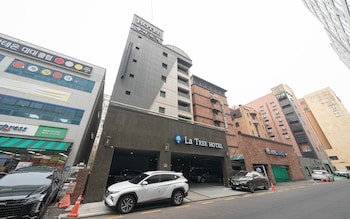 ilsan la tree
