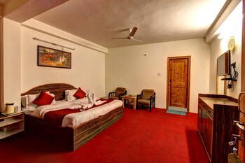 hotel monarch residency