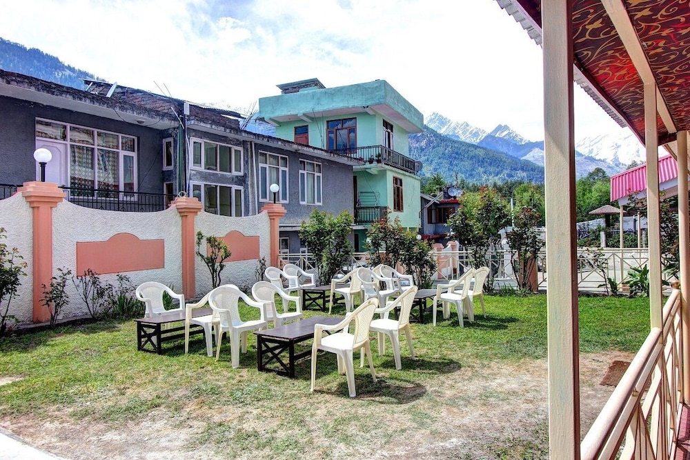 hotel monarch residency