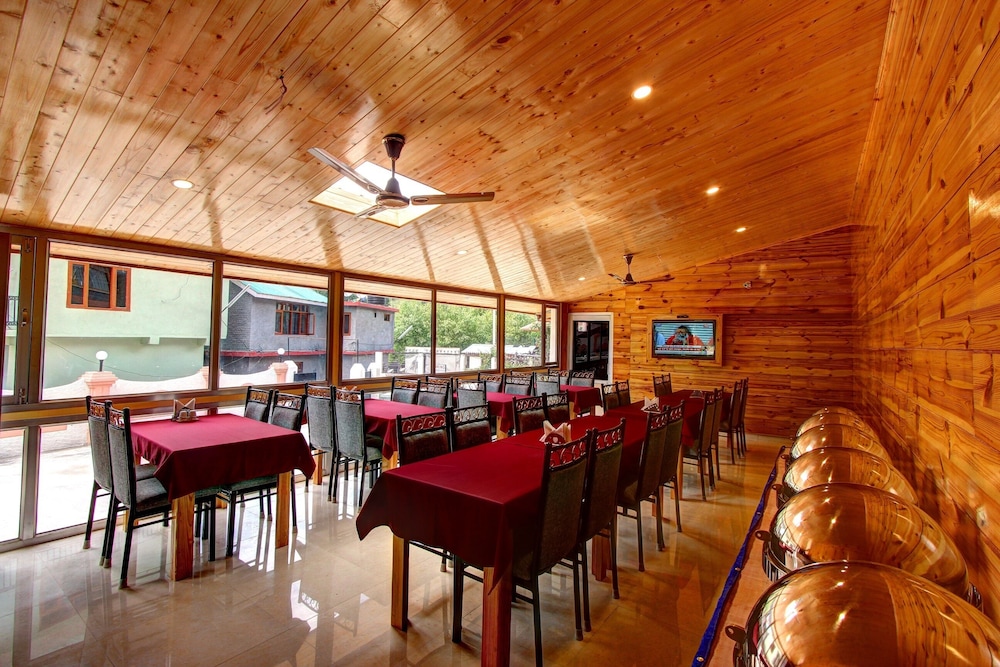 hotel monarch residency