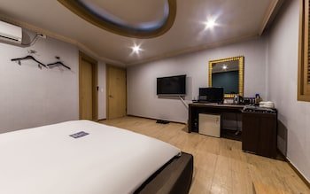 ilsan baekseok mirabel