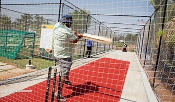 Lagoon Bay At Leonia,,4 star