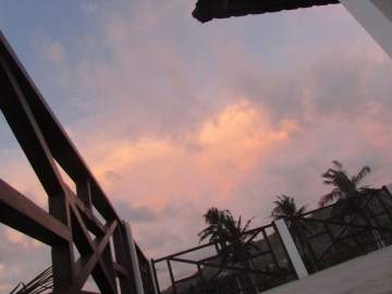 friends beach hotel