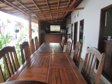 friends beach hotel
