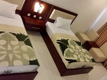 friends beach hotel