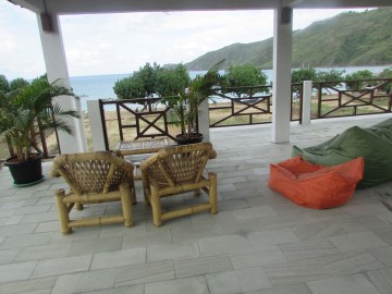 friends beach hotel