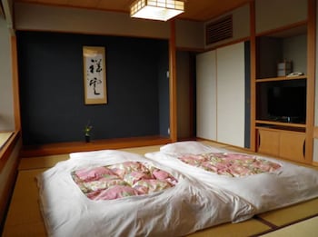 wakakusa no yado maruei ryokan