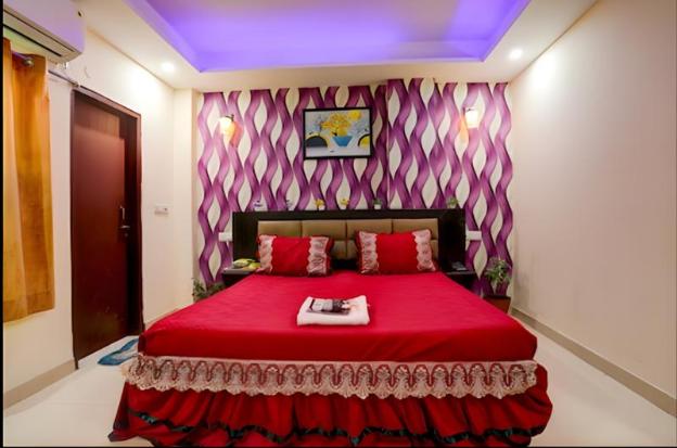 hotel silver stay by grb