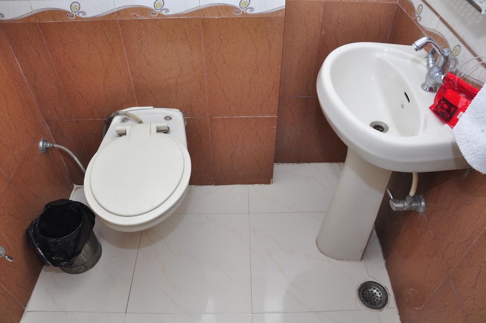 hotel new ss residency