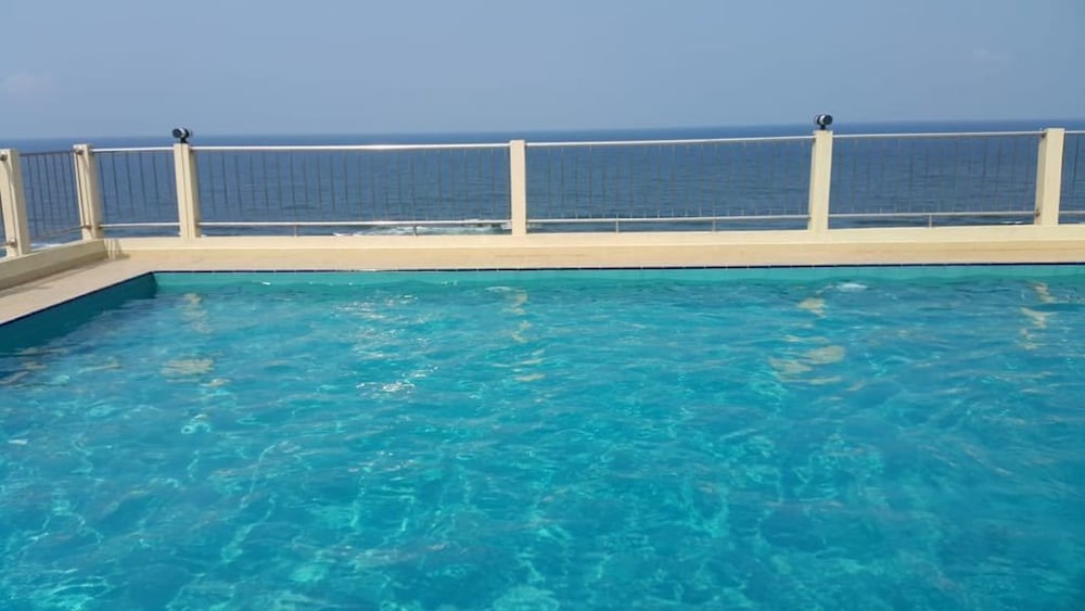 sara luxury apartment