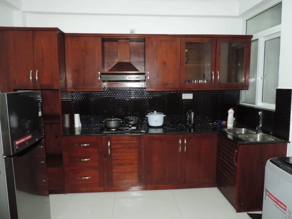 sara luxury apartment