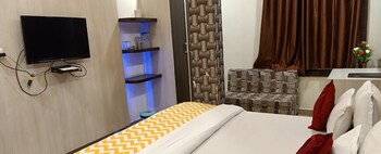 hotel maa ganga palace