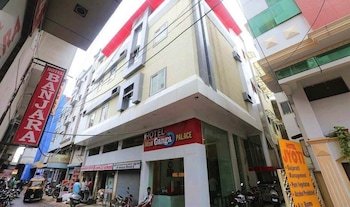 hotel maa ganga palace