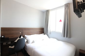 st signature bugis beach dayuse 5 hours 4pm 9pm