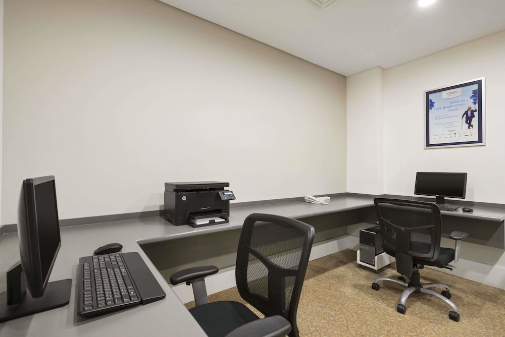 ramada by wyndham bahrain