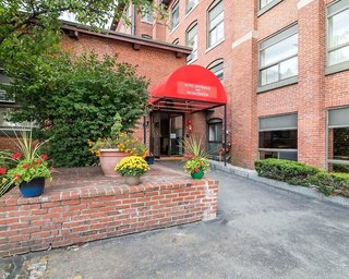 Econo Lodge,Manchester>>Bedford,2 star