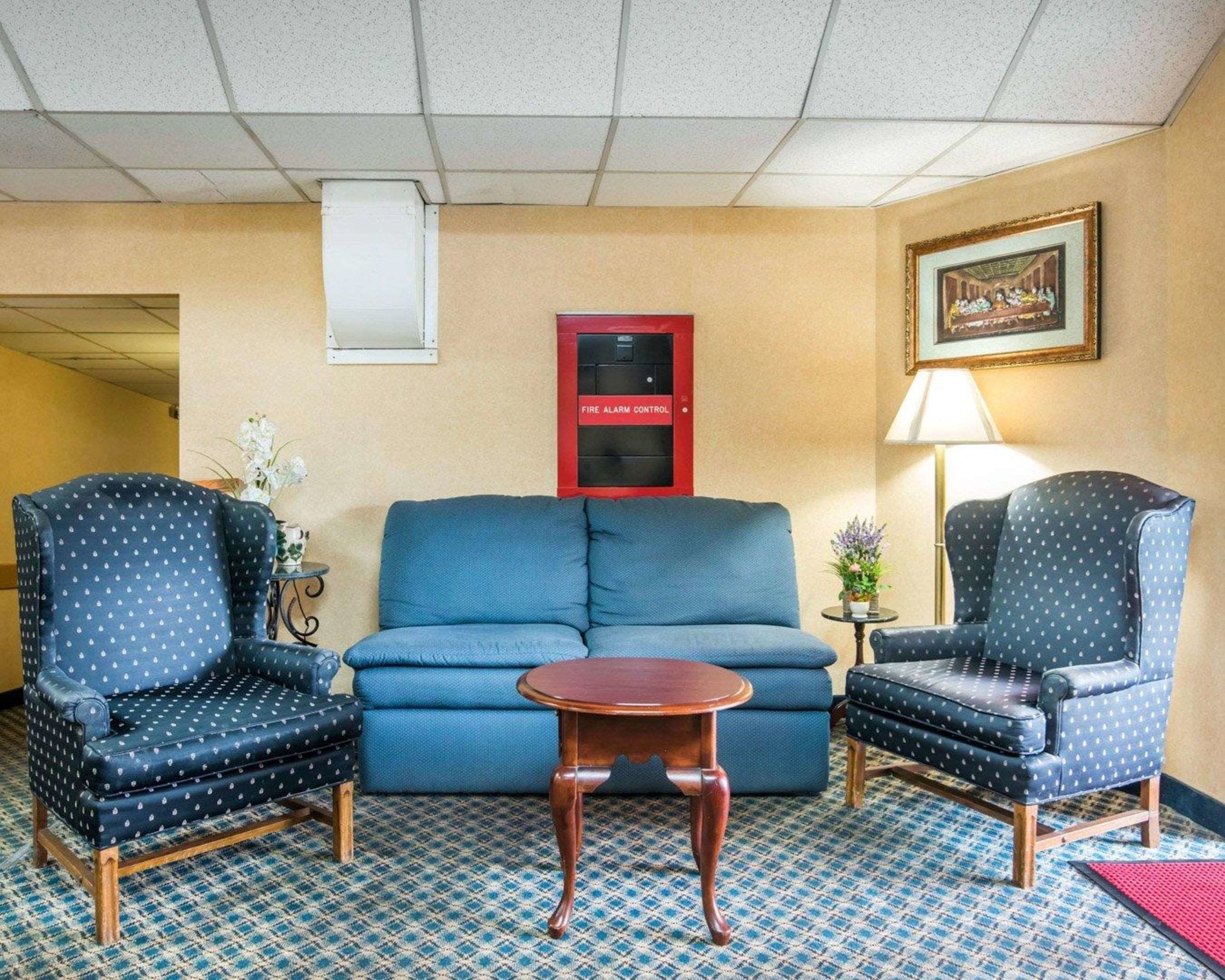 econo lodge