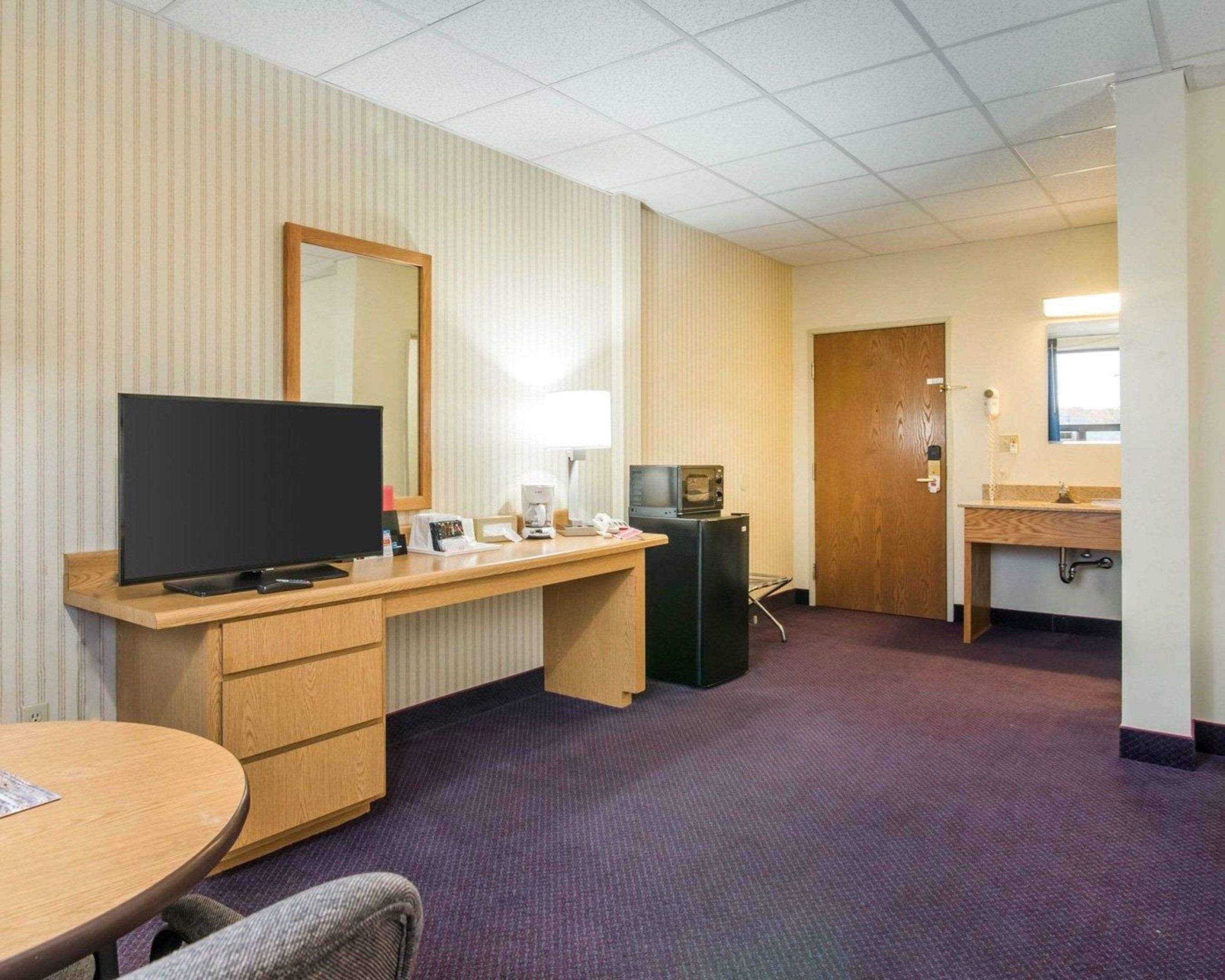 econo lodge