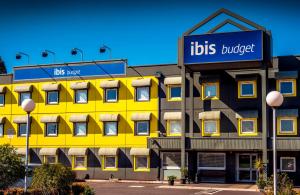 Ibis Budget Fawkner,Fawkner>>Aireys Inlet,3 star