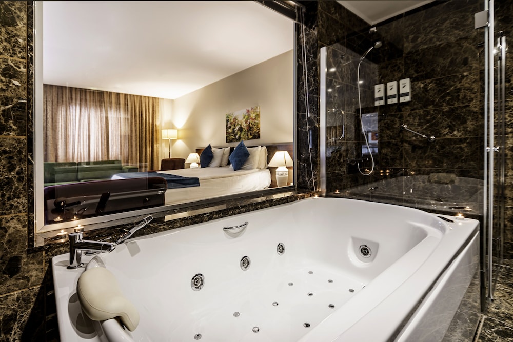 rox hotel