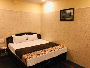 hotel o flagship hotel tejasri residency