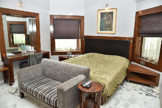otara luxury homestay