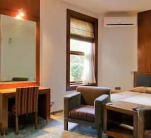 otara luxury homestay
