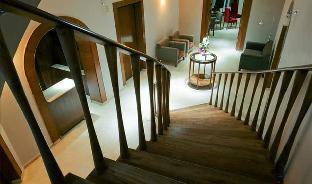 otara luxury homestay