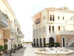 The Ritz-Carlton Abu Dhabi, Grand Canal,United Arab Emirates>>Abu Dhabi,5 star