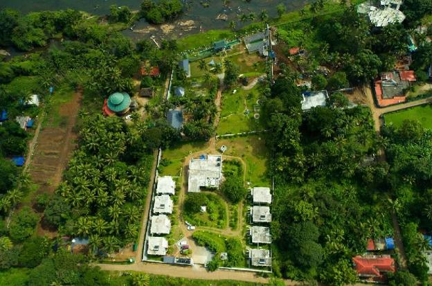 casa rio resort athirapilly