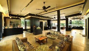 casa rio resort athirapilly