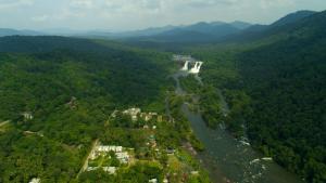 casa rio resort athirapilly