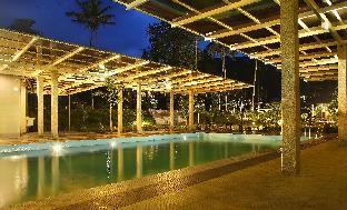 casa rio resort athirapilly
