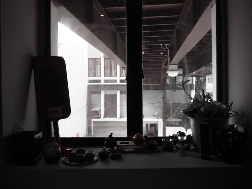 leo leisure hotel at central market