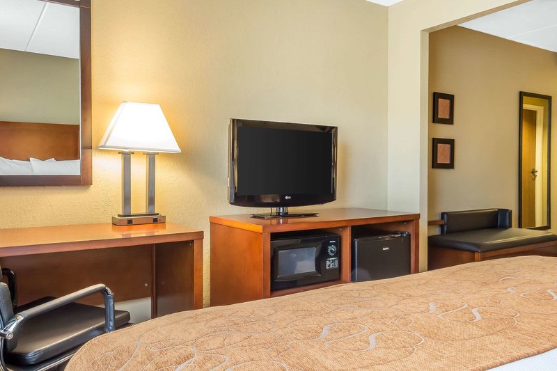 comfort suites near casinos norwich uncasville ct
