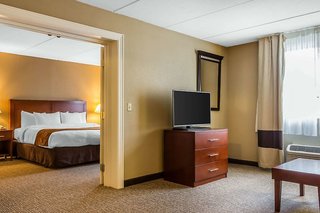 Comfort Suites Near Casinos Norwich-Uncasville Ct,Mashantucket>>Connecticut,3 star