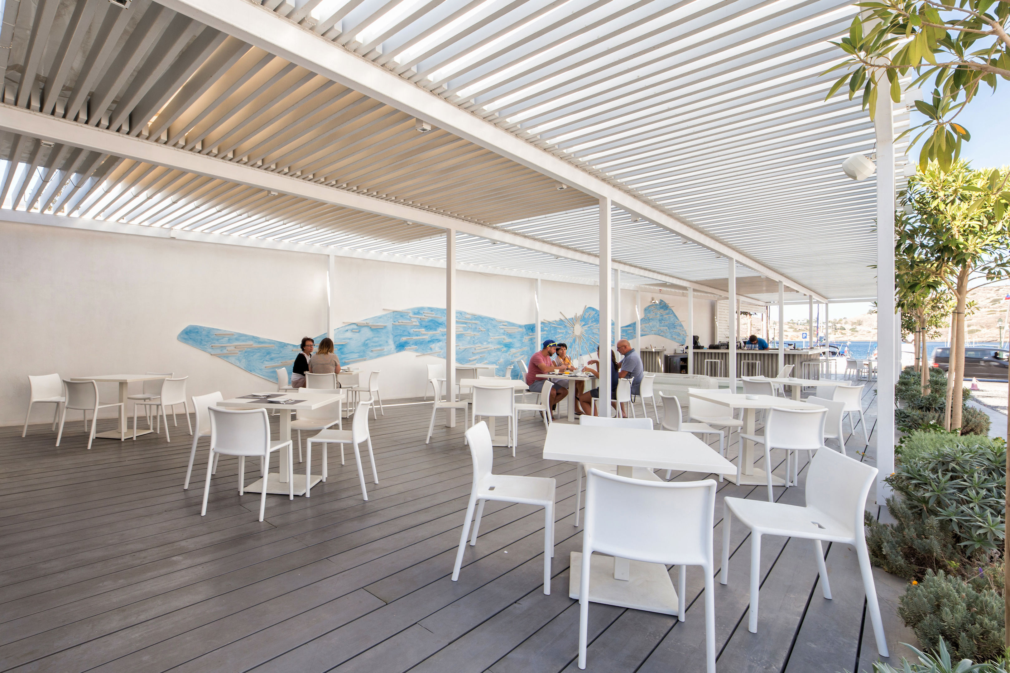 relux ios hotel