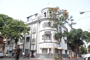 hotel nest international